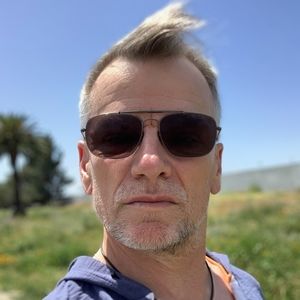 Meet your Posher, Todd